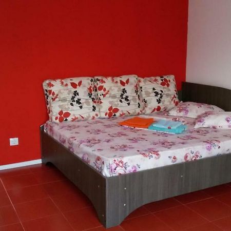 Casa Flor Apartment Două Mai Екстериор снимка