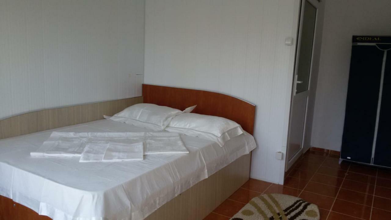 Casa Flor Apartment Două Mai Екстериор снимка